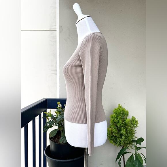 ☘️ Zara Taupe Ribbed Knit viscose Top - size Medium - Picture 6 of 10